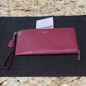 Coach Darcy Merlot Leather Holdall Wristlet/Wallet
